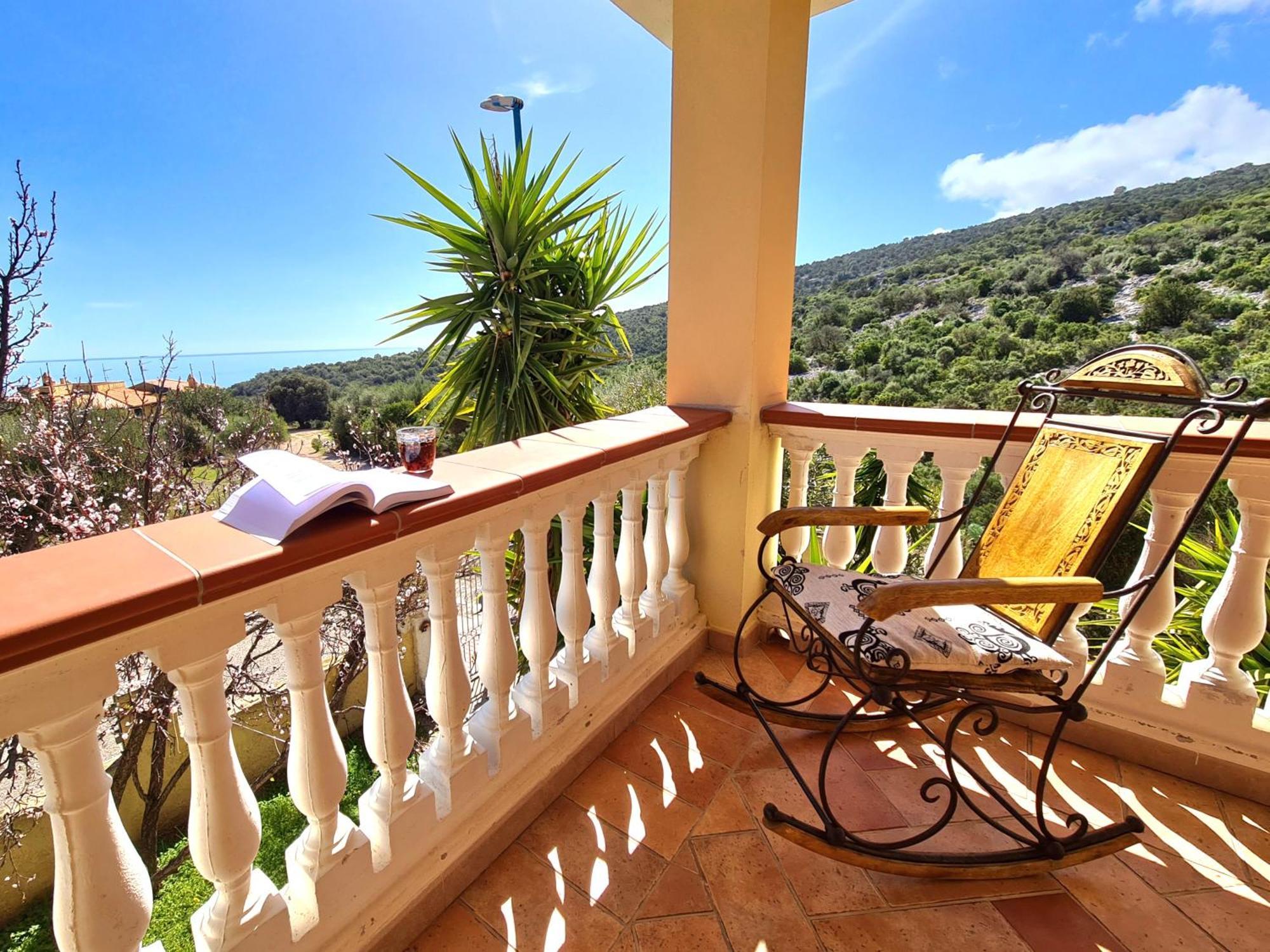 Vista Mare E Montagna Apartman Cala Gonone Kültér fotó