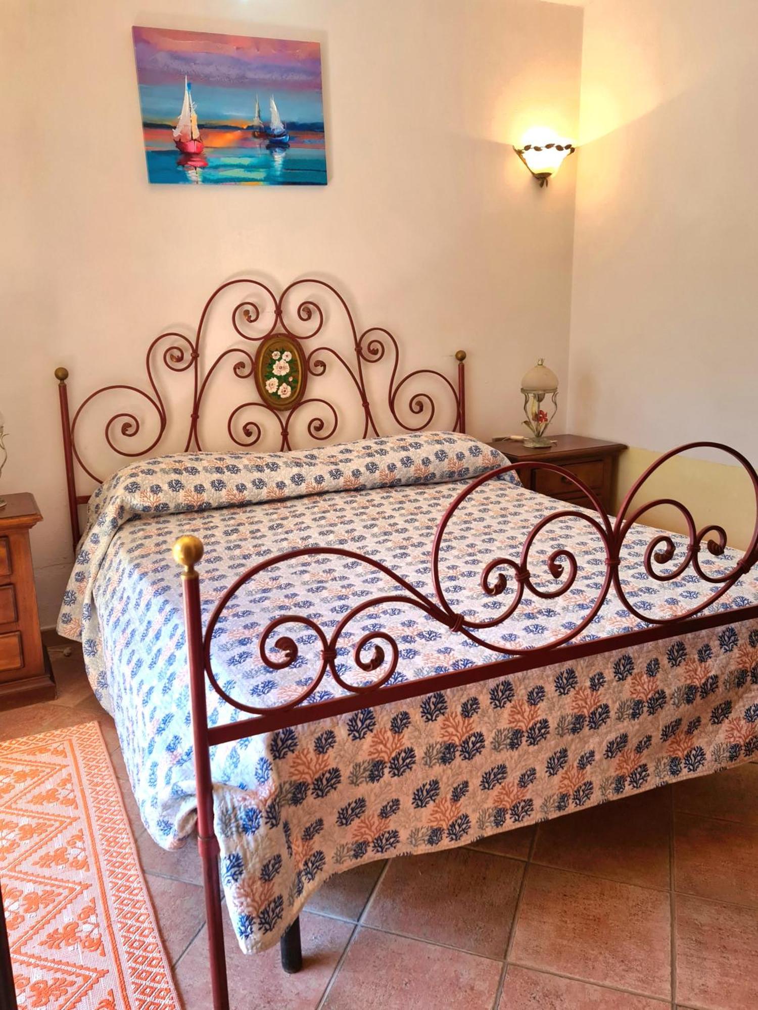 Vista Mare E Montagna Apartman Cala Gonone Kültér fotó